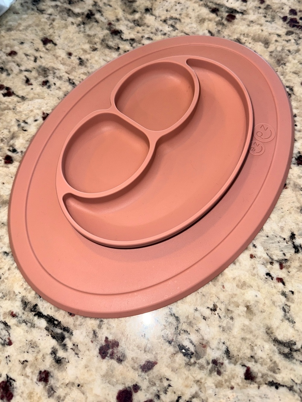 EZPZ Mini Mat in Blush